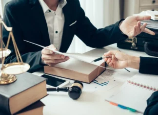 Criminal Defense Lawyer: Your First Line of Defense in the Justice System Criminal Defense Lawyer