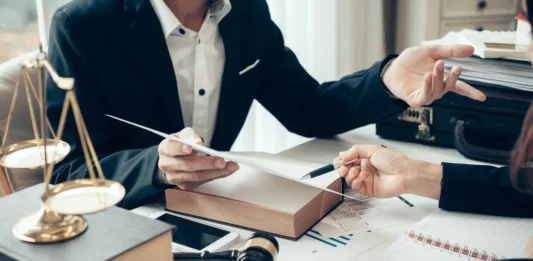 Criminal Defense Lawyer: Your First Line of Defense in the Justice System Criminal Defense Lawyer